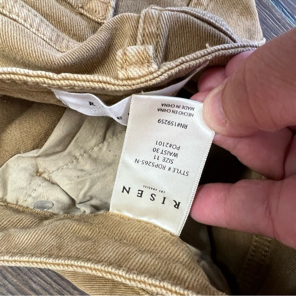 🆕 Risen Sand Distressed Straight Jean SZ 11/30 - Picture 7 of 7